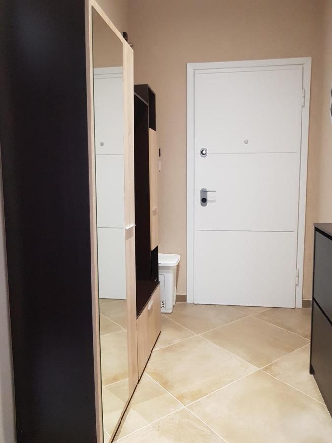 Luxury Apartment On The First Line ! Nea Kallikrateia Exterior photo